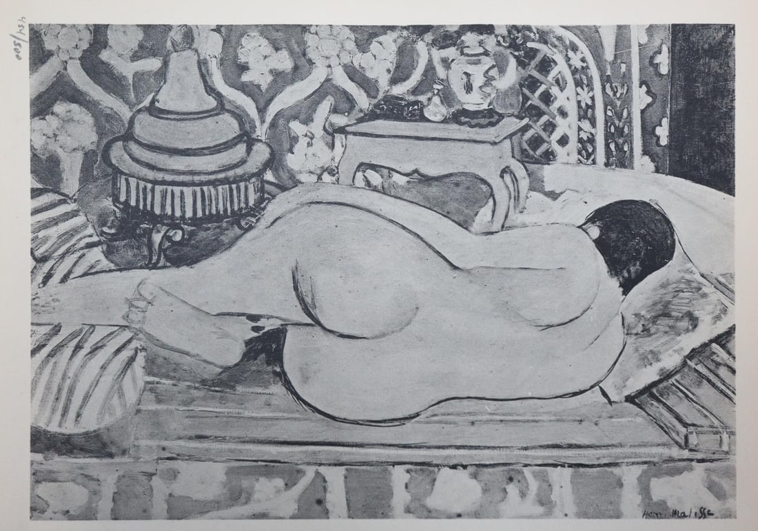 Henri Matisse - Untitled XIV from"XX Siecle No .4" (After): Artist: Henri Matisse Title: Untitled XIV from"XX Siecle No .4" Year: 1927 Dimensions: 11in. by 8.75in. Edition: From the rare limited edition of 500 Publisher: San Lazzaro Paris Suite: XXe Siecle 3