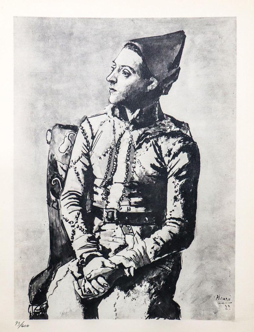 Pablo Picasso - Portrait d'arlequin: Artist: Pablo Picasso Title: Portrait d'arlequin Dimensions: 8.5in. by 11in. Edition: From the rare limited edition Suite: Pablo Picasso by Eugenio D'Ors Medium: Lithograph on paper Condition:
