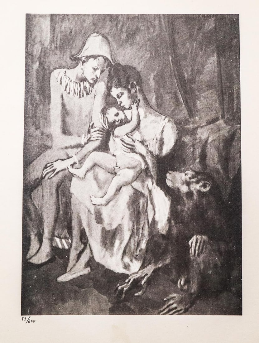 Pablo Picasso - La famille: Artist: Pablo Picasso Title: La famille Dimensions: 8.5in. by 11in. Edition: From the rare limited edition of 600 Suite: Pablo Picasso by Eugenio D'Ors Medium: Lithograph on paper Condition: