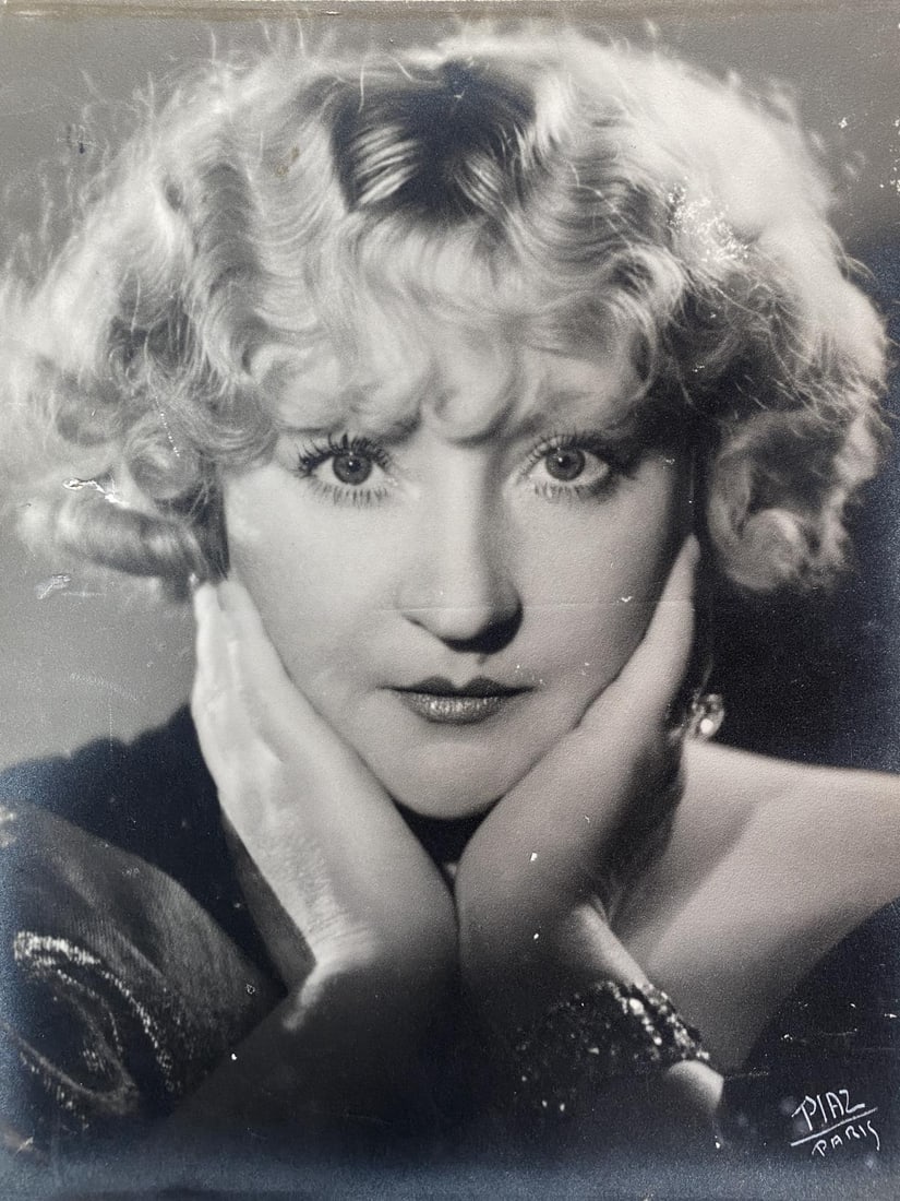 Teddy PIAZ - Portrait of Louis Icart's Wife Fanny: Artist: Teddy PIAZ Title: Portrait of Louis Icart's Wife Fanny Dimensions: 9.25in. by 11.5in. Medium: Very rare original photograph Condition: As Seen Signature Det