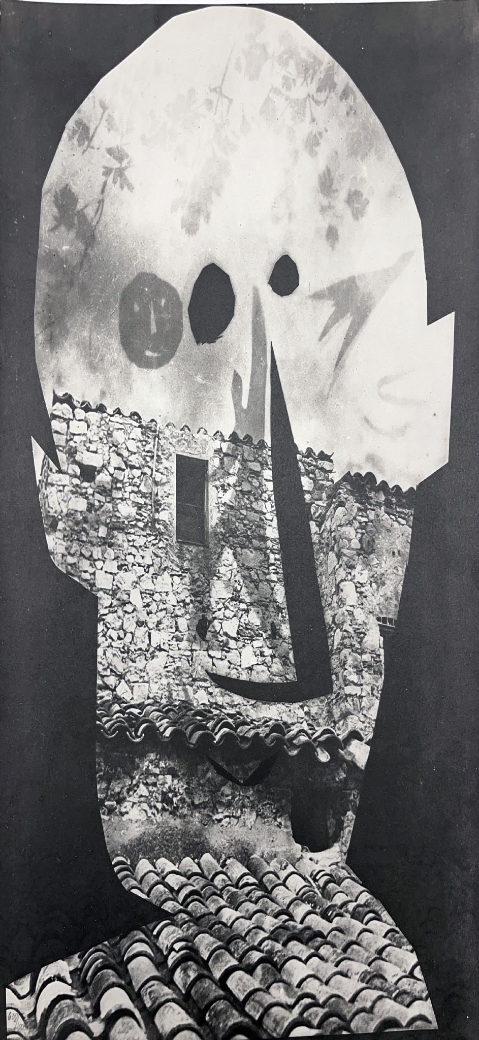 Pablo Picasso - Vacarme: Artist: Pablo Picasso Title: Vacarme Year: 1962 Dimensions: 12 x 16 in. Edition: From the rare limited edition of 1000 Publisher: Berggruen Suite: lithographe Medium: Lithograph on paper Condition: