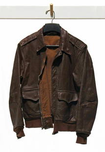 WWII U.S. Army Air Forces Leather Flight Jacket: Offered Without Reserve - There is NO ESTIMATE on this item. - Vintage Original WWII U.S. Army Air Forces Leather Flight Jacket