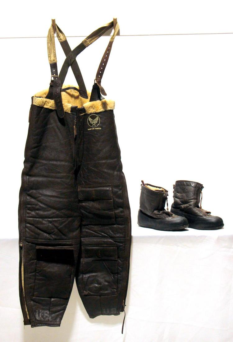 WWII U.S. Army Air Forces Fur-Lined Leather Flight (1 of 2)