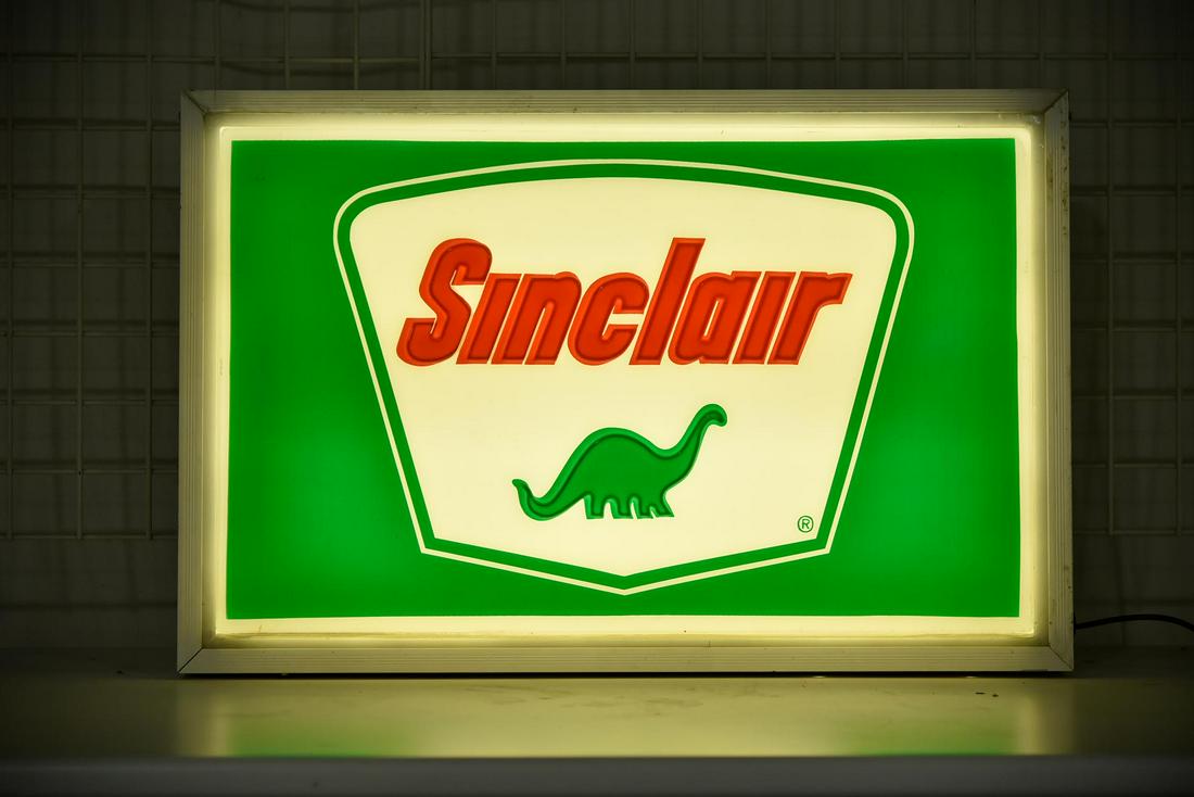 Sinclair Dino Gas Station Lighted Sign (1 of 4)