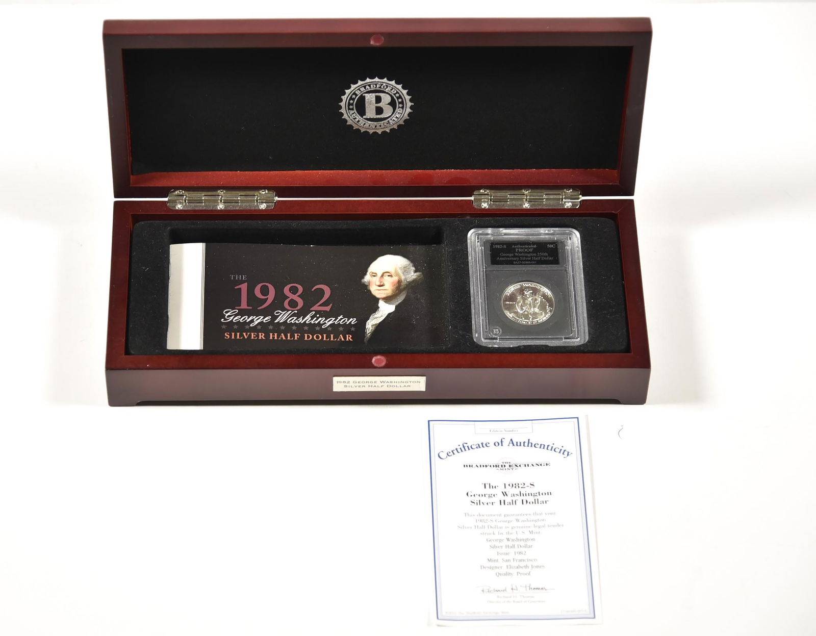 1982 George Washington Silver Half Dollar in Case (1 of 4)