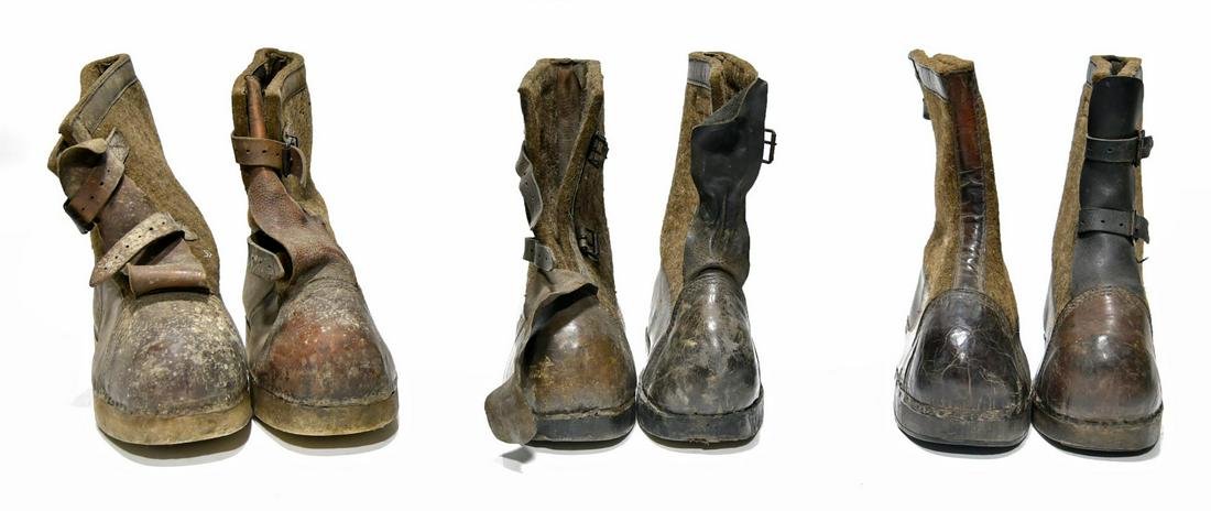 Original WWII German Winter Overboots (1 of 2)