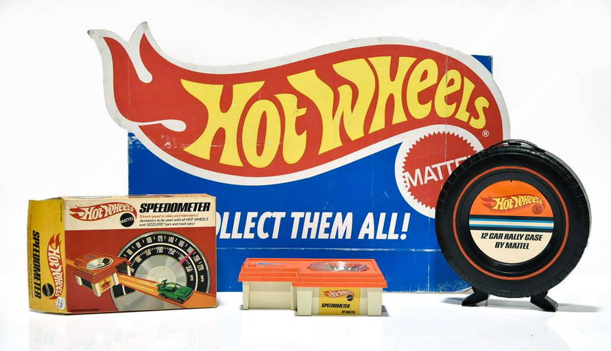Hot Wheels Lot Plus