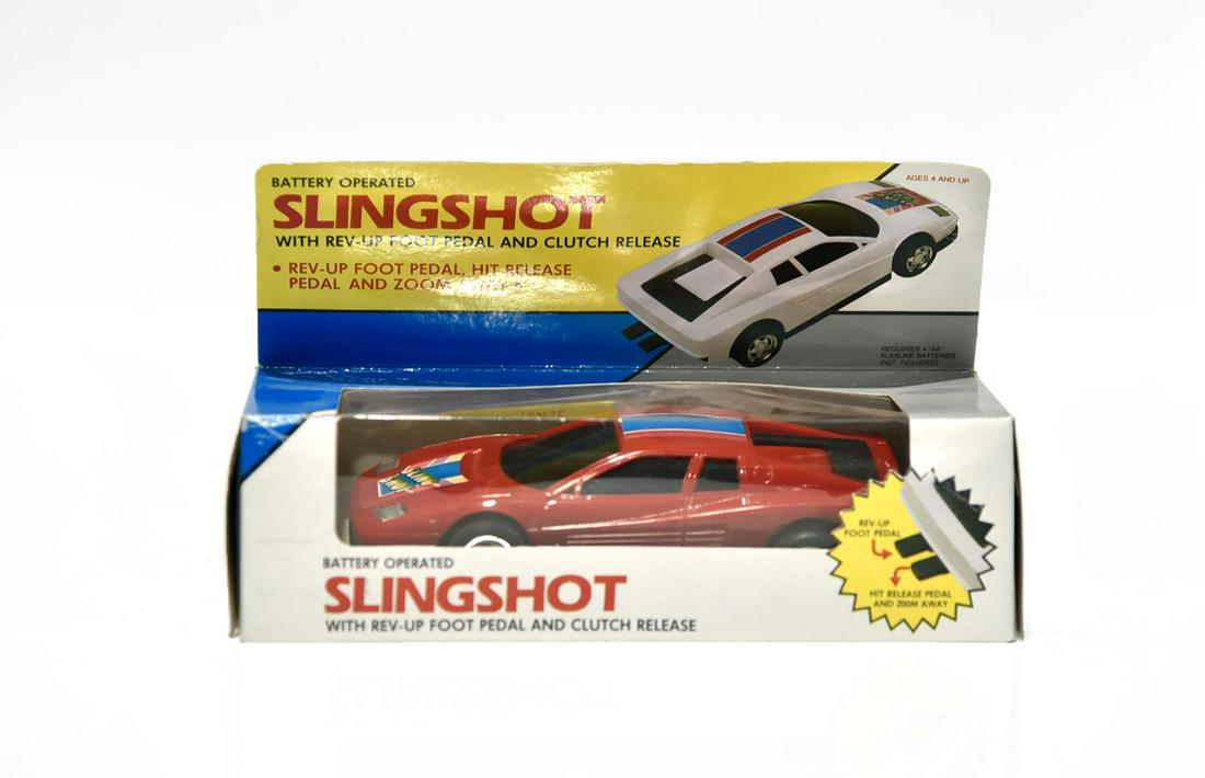 Battery Operated Slingshot Car: Battery Operated Slingshot Car - Offered Without Reserve - There is NO ESTIMATE on this item. - Battery Operated Slingshot Car. It has not been tested and comes in the box. It measure 7 inches long an