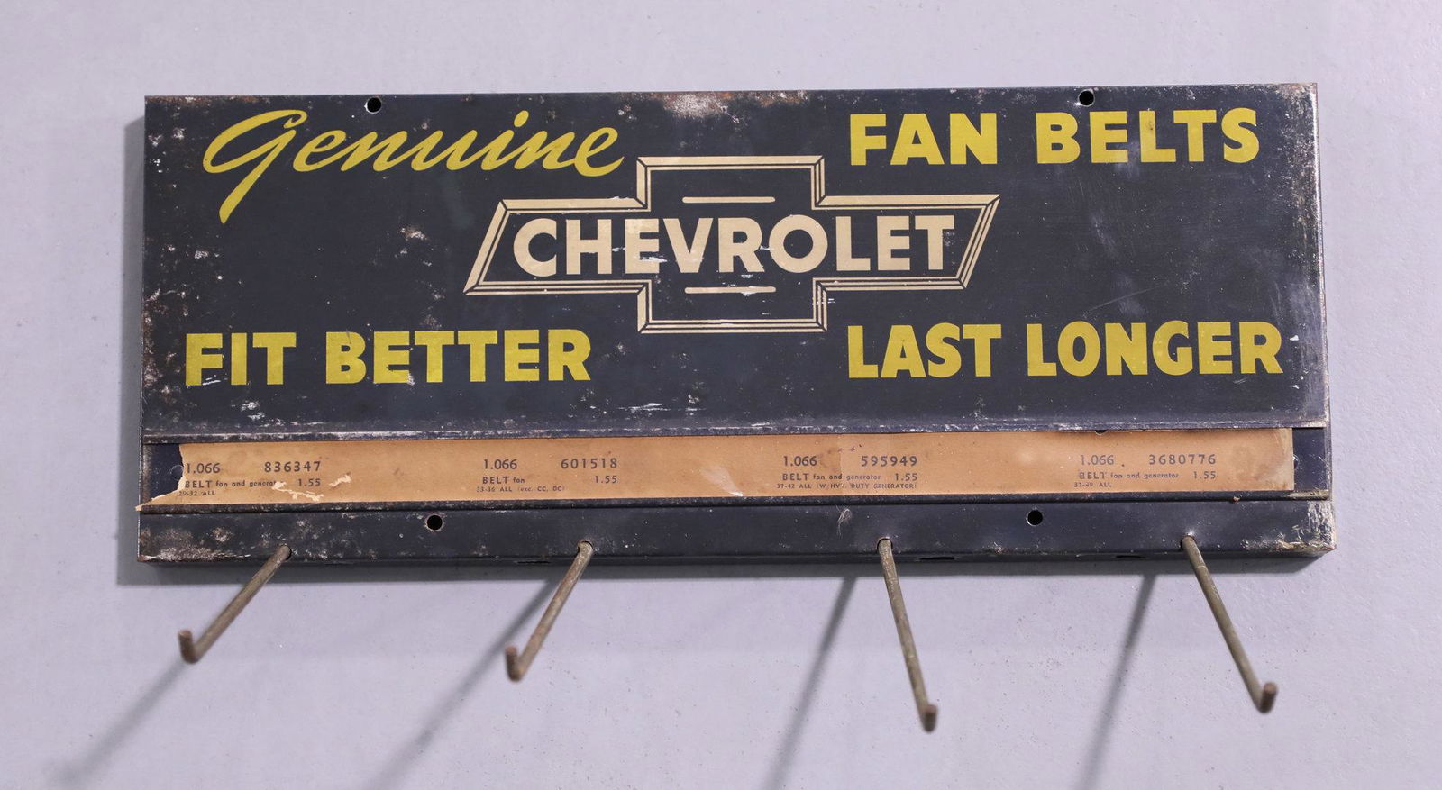 Chevrolet Fan Belts Metal Display Sign (1 of 4)