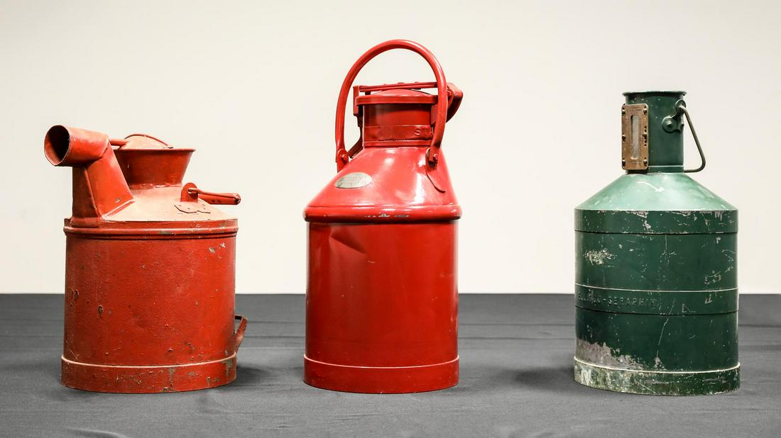 Three Vintage 5-Gallon Oil Containers (1 of 20)