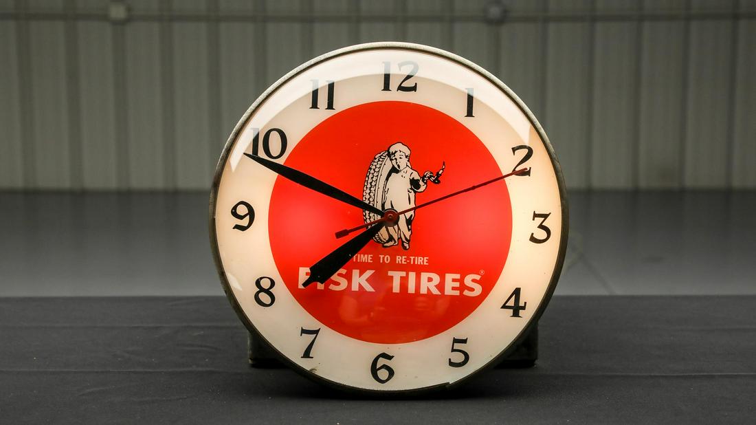 Fisk Tires Pam Lighted Clock (1 of 5)