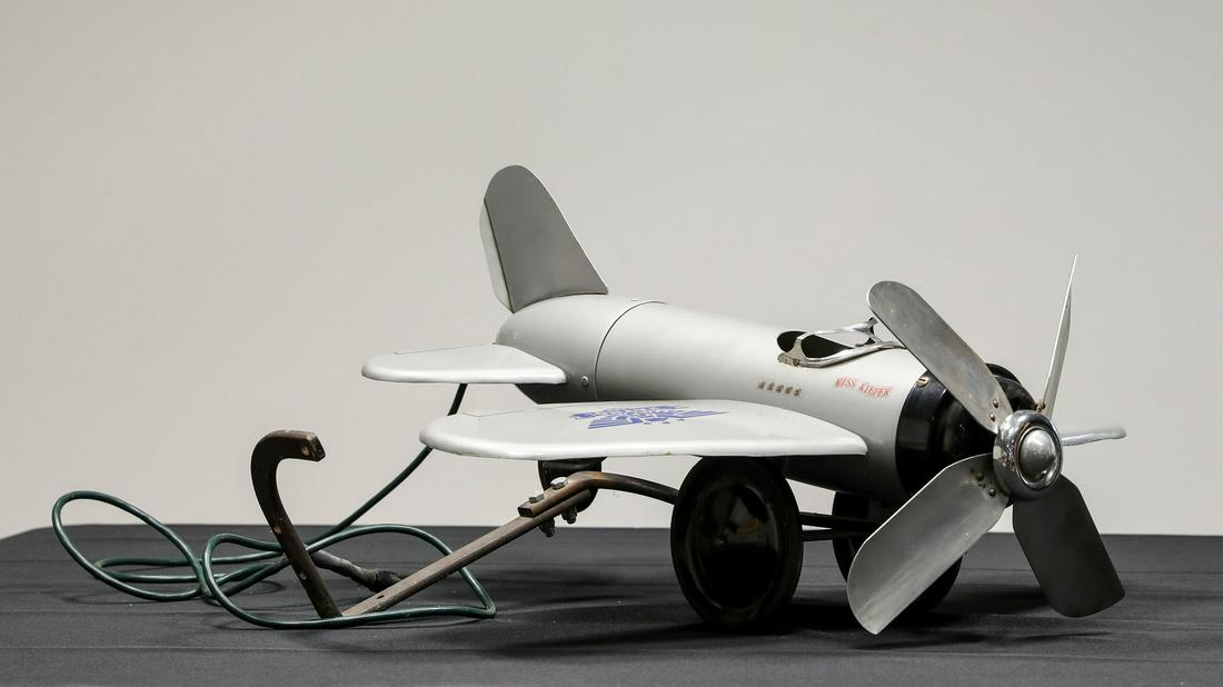 Pressed Steel Airplane Electric Ceiling Fan (1 of 11)