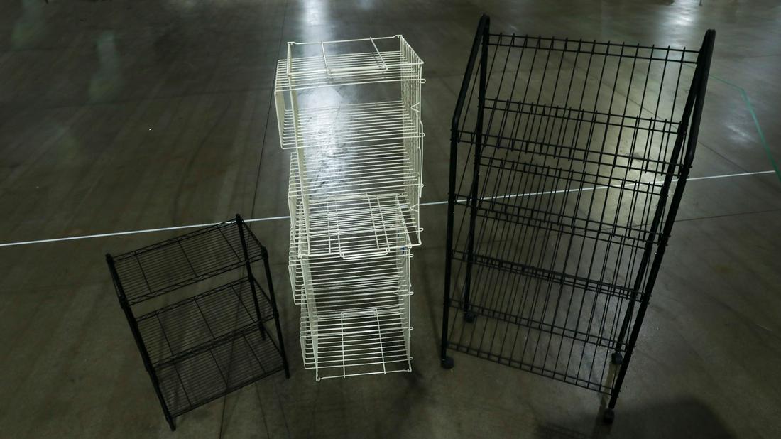Metal Racks: Metal Racks - Offered Without ReserveAssorted colors and sizes, 1 is on wheels