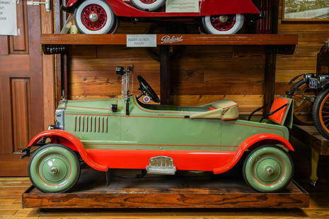 Packard Pedal Car: Packard Pedal Car - Offered Without Reserve