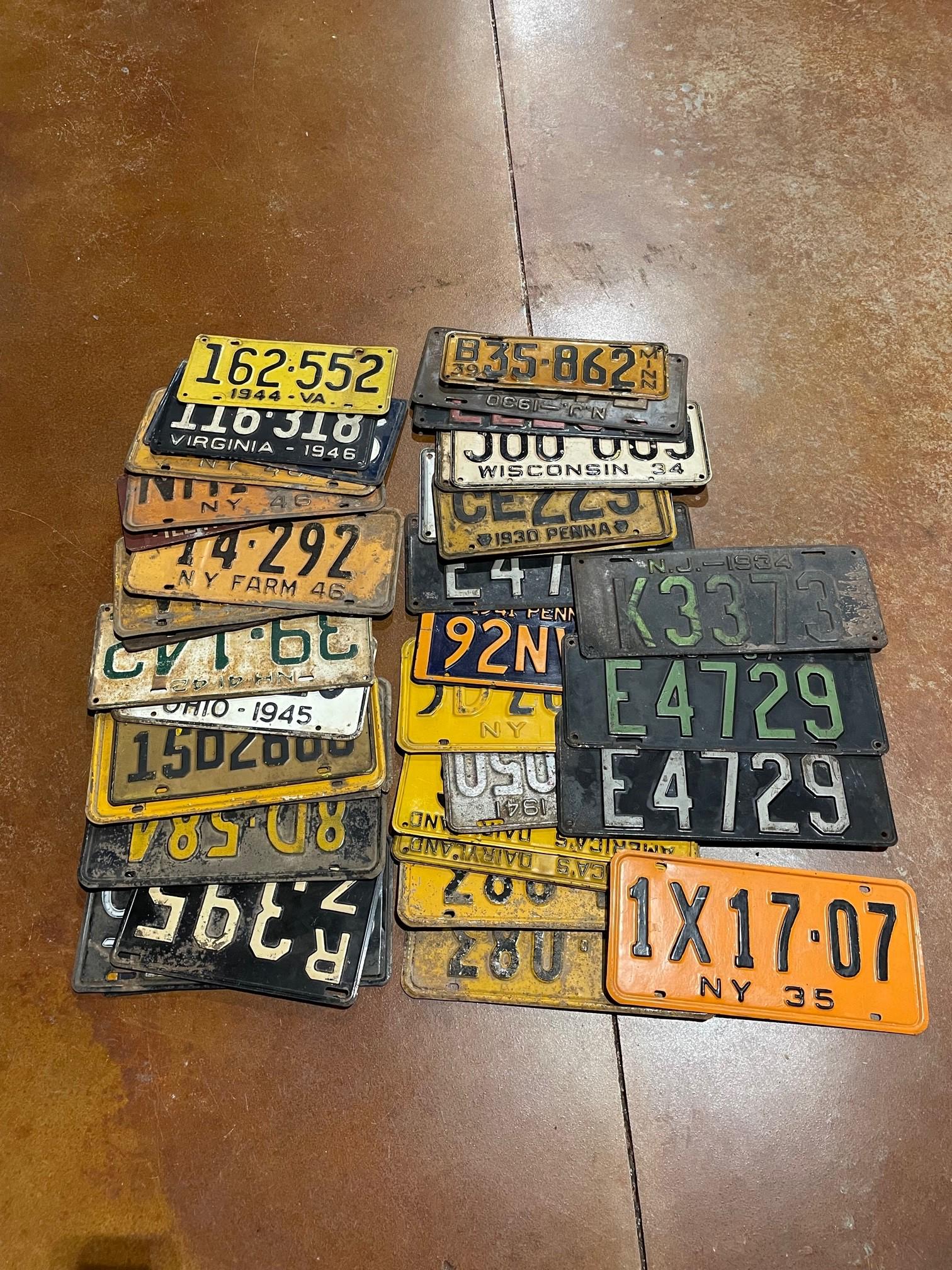 Large Lot of Rare Vintage 1930s and 1940s License (1 of 3)