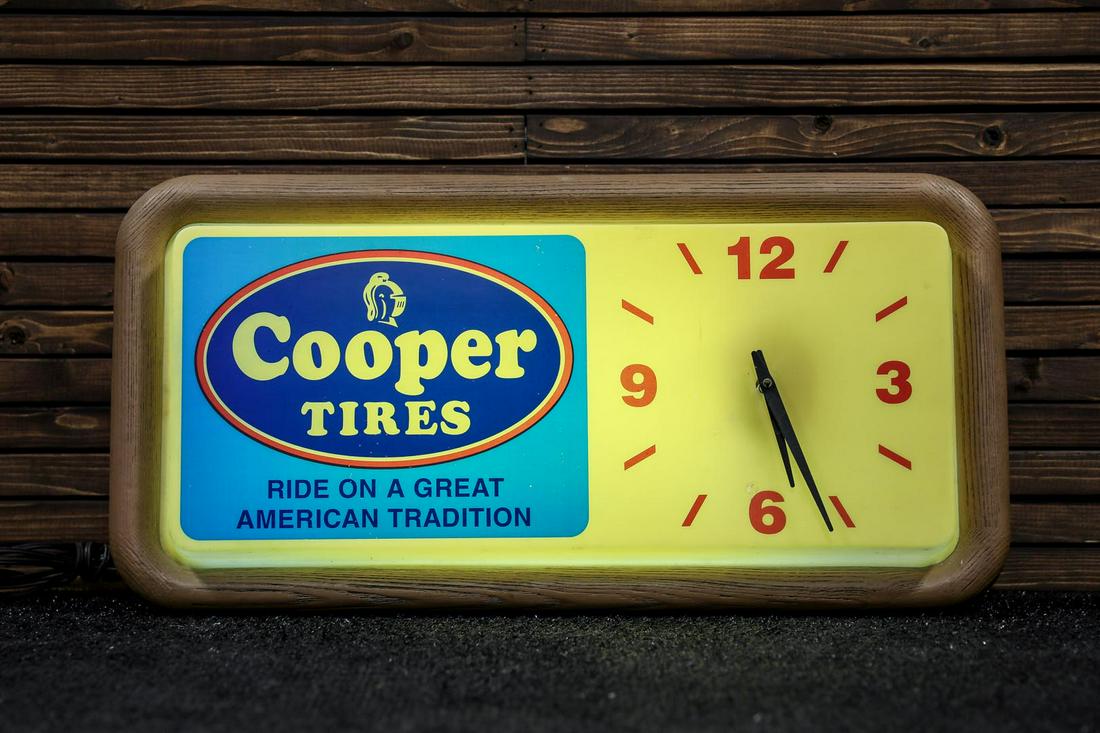Cooper Tires Lighted Clock-Sign (1 of 3)