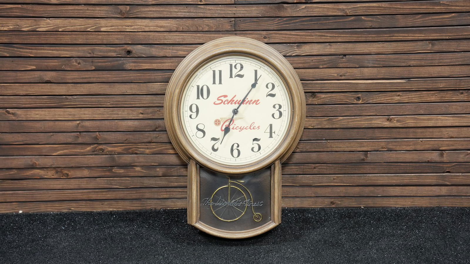 Schwinn Bicycle Clock (1 of 6)
