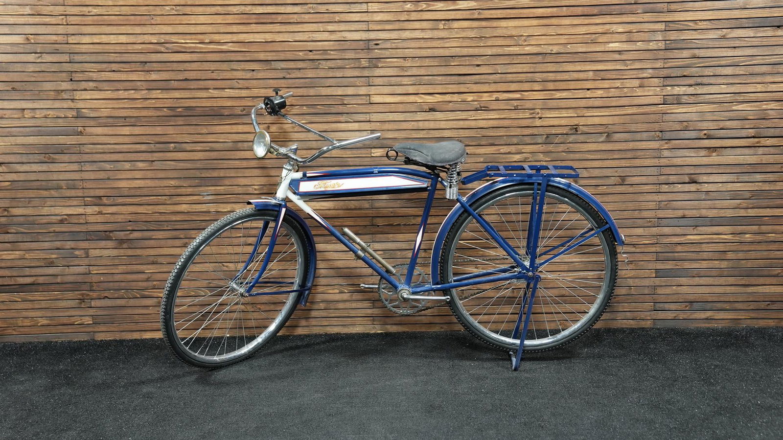 Hawthorne Flyer Bicycle (1 of 8)