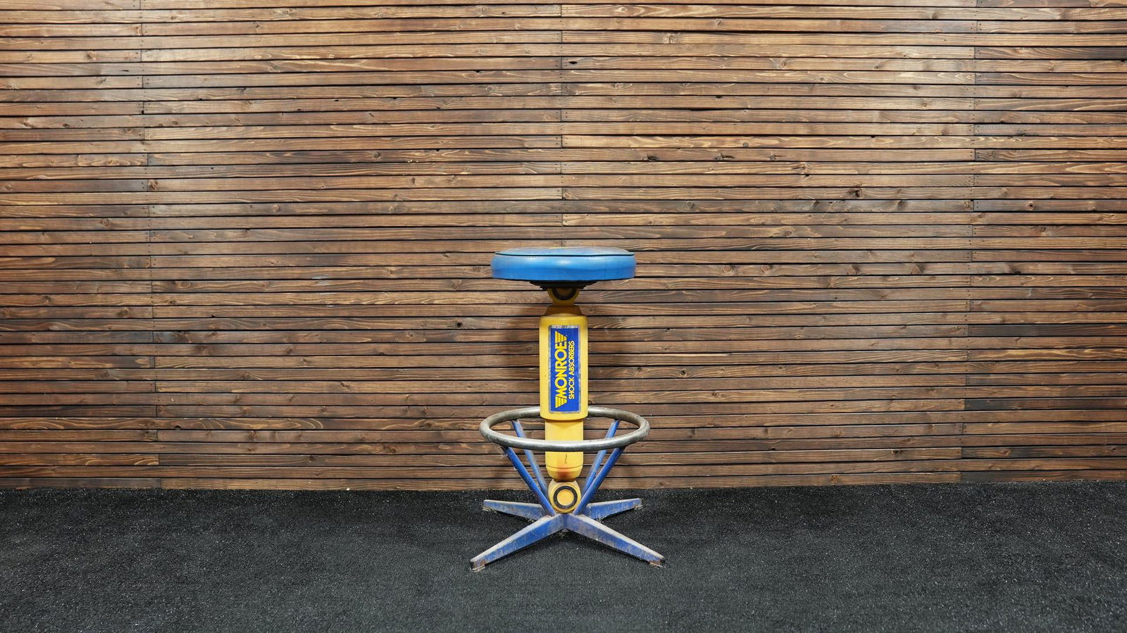 Monroe Shock Absorber Stool (1 of 6)