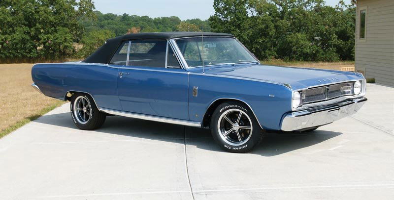 132: 1967 Dodge Dart GT Convertible : Lot 0132
