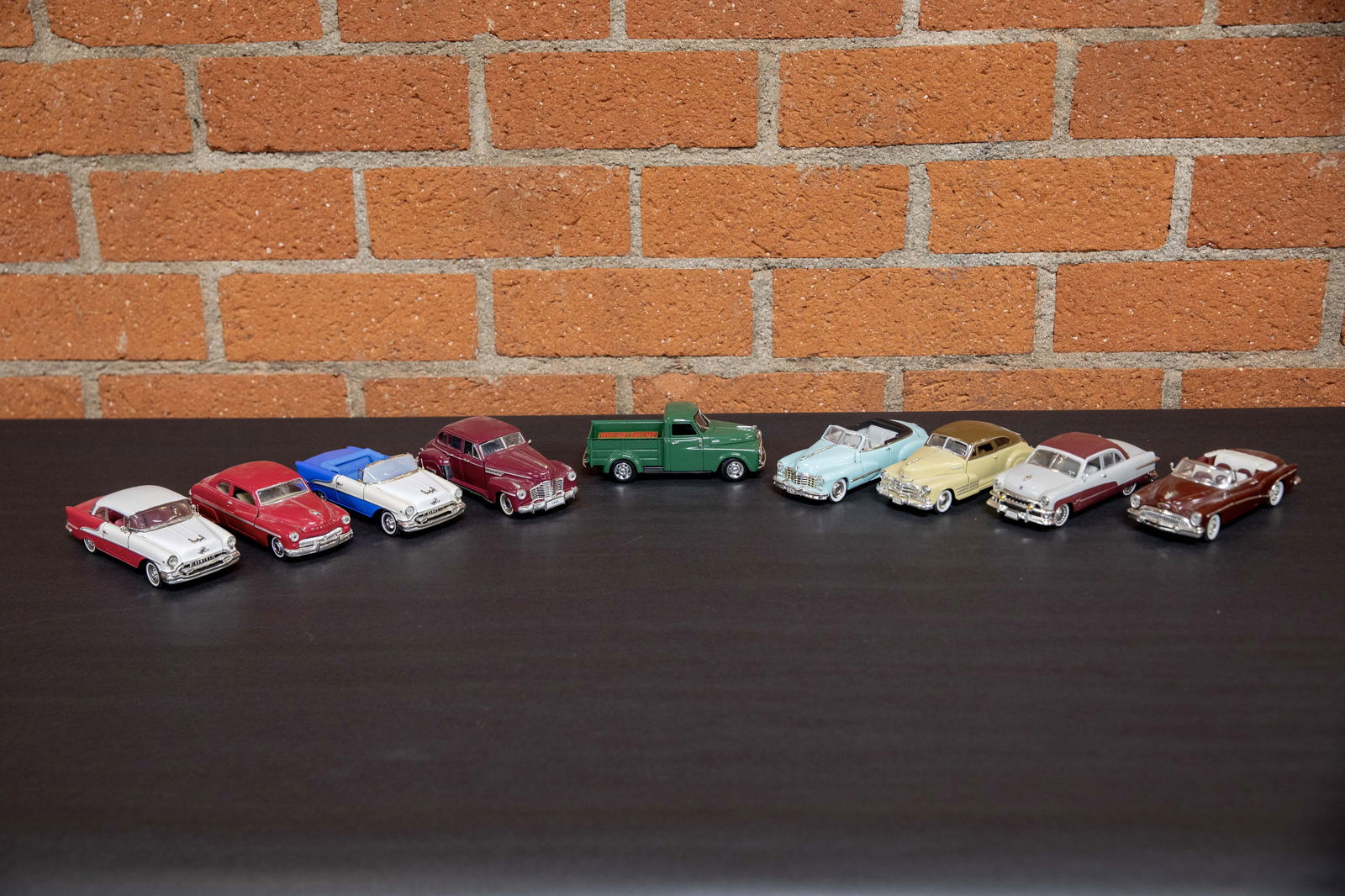 Assortment of 1/43rd Scale Post-War American Die-Cast Classics (1 of 4)