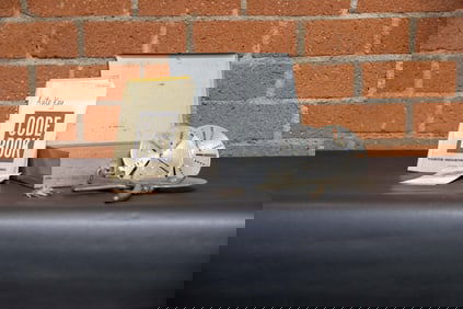 Curtis Hand-Operated Key Cutter Kit