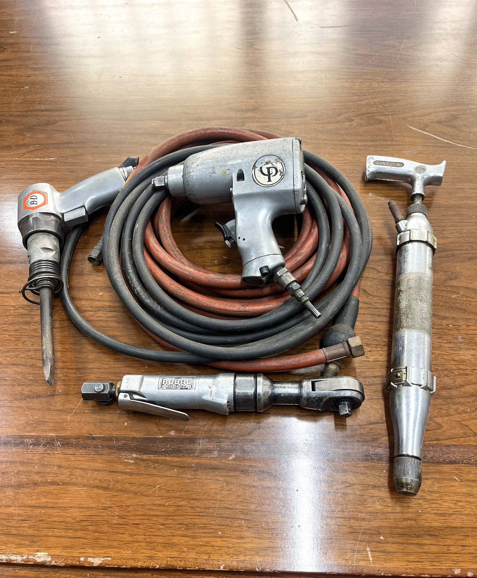 Automotive and Pneumatic Tools: Automotive and Pneumatic Tools - Offered Without Reserve ---- ITEM IS LOCATED IN EL SEGUNDO, CA ITEMS MUST BE PAID FOR AND REMOVED 5 DAYS AFTER THE AUCTION DATE. ANY ITEMS LEFT AFTER THAT WILL BE SHIP