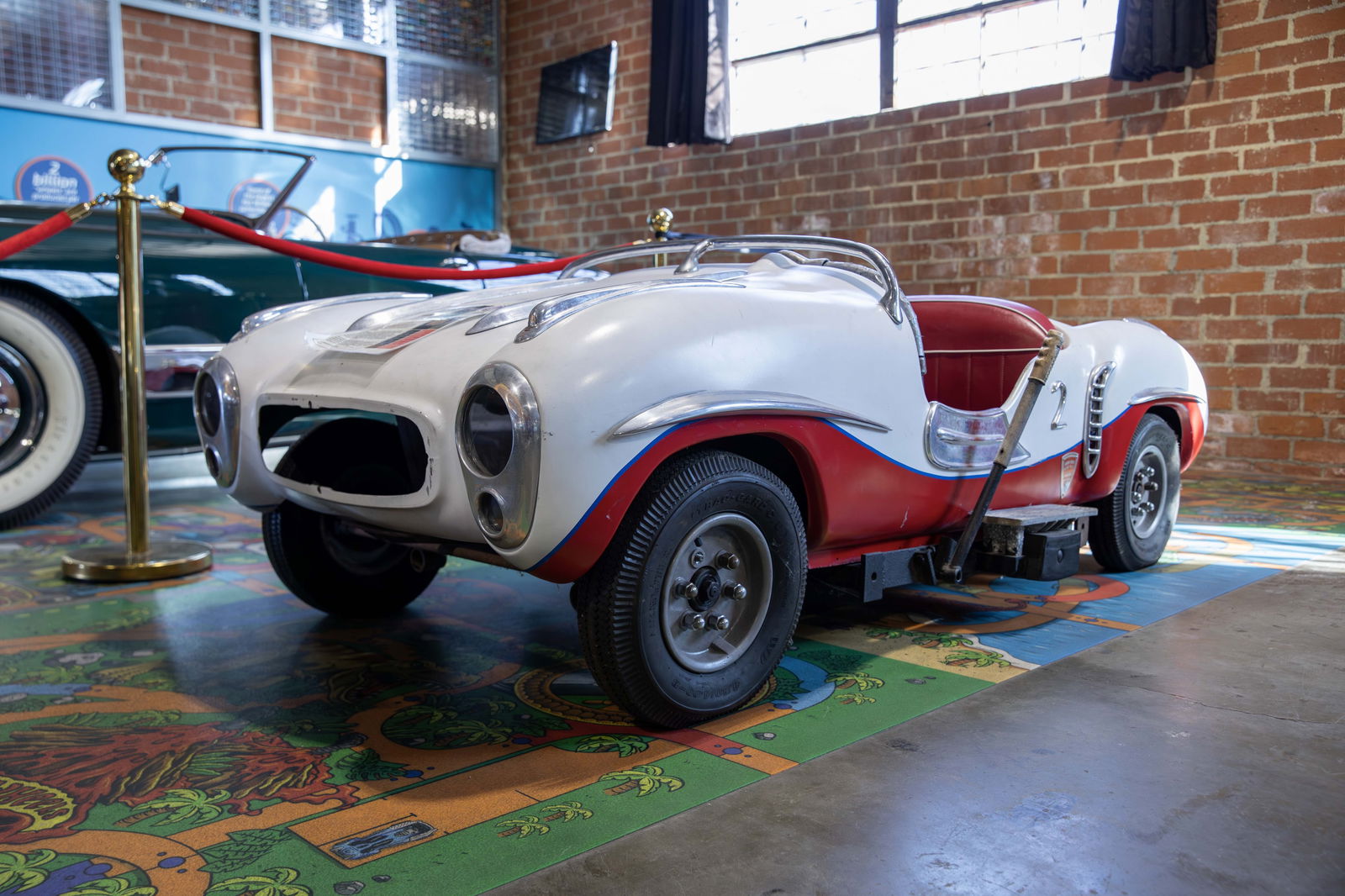 Mercedes-Benz 300SL Styled Carnival Ride Car (1 of 7)