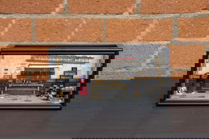 1/24th Scale Model Car Garage Diorama