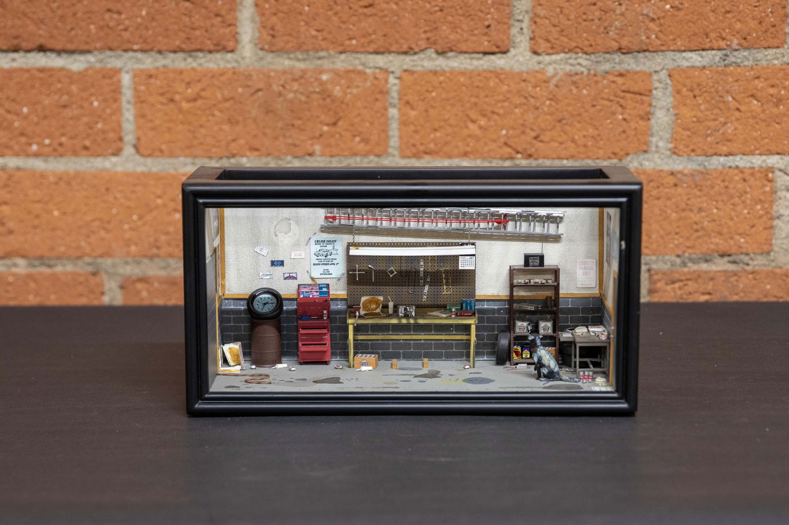 1/24th Scale Model Car Garage Diorama (1 of 3)