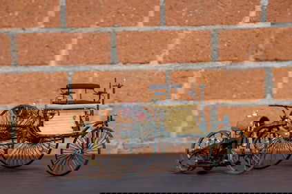 Benz Patent Motorwagen and Daimler Reitwagen Scale Models