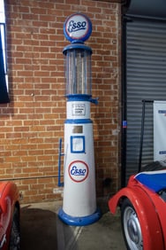 Esso/Keesee Model F Visible Gas Pump