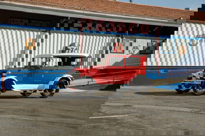 1929 Ford Model A 'Fire Chief' Sedan