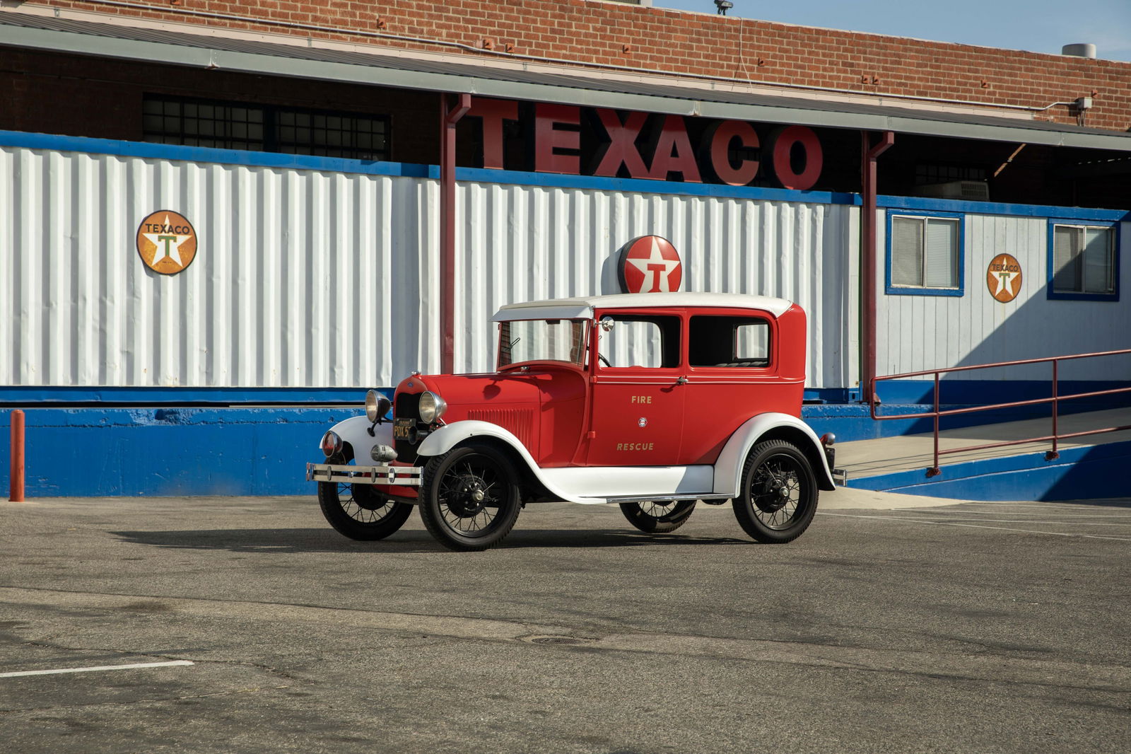 1929 Ford Model A 'Fire Chief' Sedan (1 of 20)