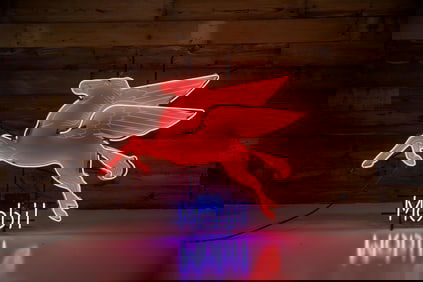 Custom Mobil Pegasus Neon Sign