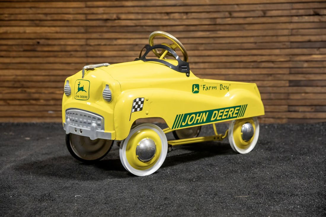 John Deere "Farm Boy" Metal Pedal Car (1 of 12)
