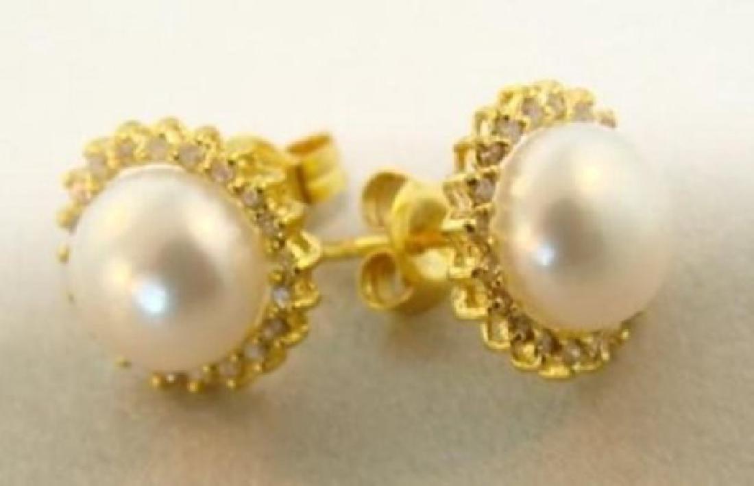 Elegant Akoya Pearl Earring  Dia: 18Ct 14k Y/g (1 of 3)