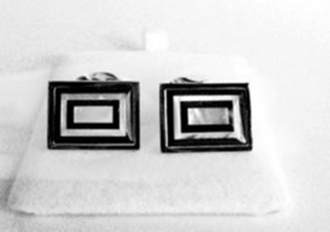 Men Cufflink with Mabe Pearl /Onyx 18k W/g Overlay (1 of 3)