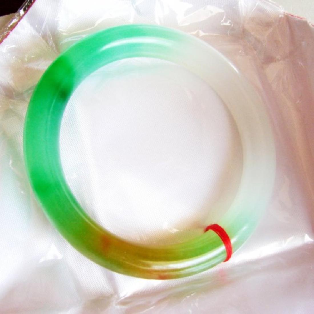 Natural Jadeite Jade Bangle Grade A Size:8 (1 of 3)