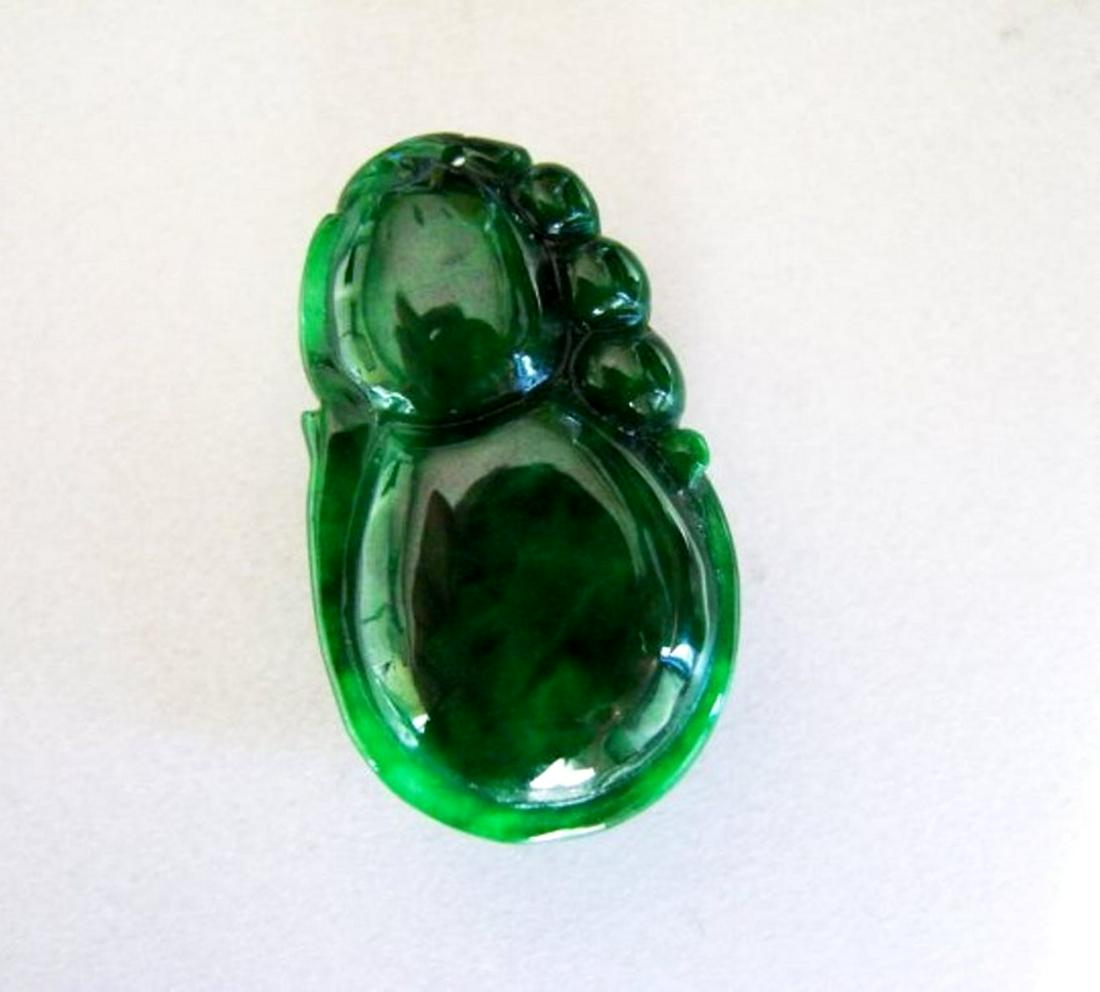 Natural Jadeite Jade Carved Glossy Melon Grade A/14.10g (1 of 4)