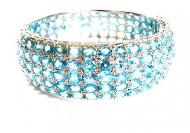 Natural Blue Zircon Bracelet 200.1 Ct 18k W/g Overlay 9 (1 of 5)