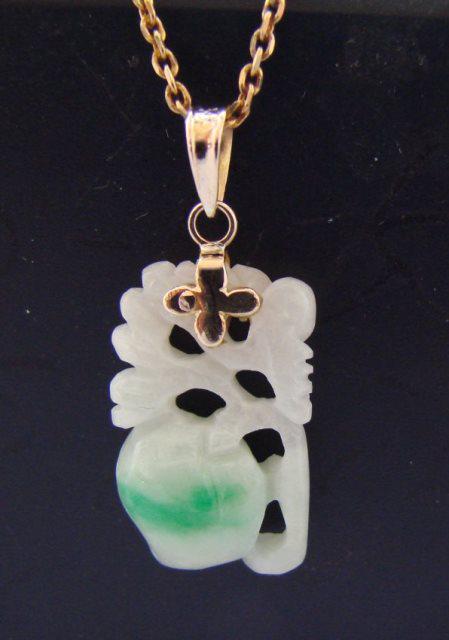 Natural Caved Mango Fruit Jade A+ Pendant 14k Y/g (1 of 3)