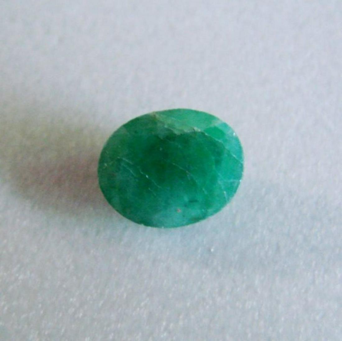 Natural Emerald Oval Shape 2.19Ct 9x7.1x4.8 mm (1 of 2)