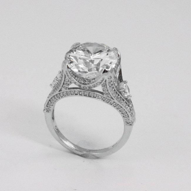 8.25 Ct Creation, Diamond Ring 18K W/G Overlay 925 (1 of 3)