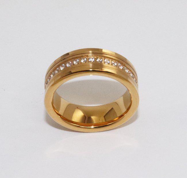 Man's Band Tungsten Ring Yellow Gold Overlay Size: (1 of 3)