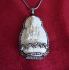 Carved Bone Guanyin & Diamond 1.40Ct 18k B/g Overlay