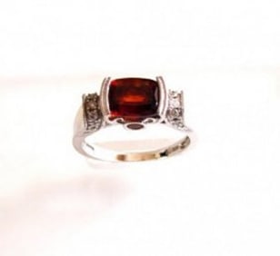 Garnet/Diamond Ring 2.40Ct 14k W/g