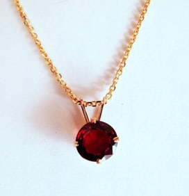 Pendant Garnet Round 1.15Ct 14k Y/g