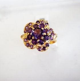 Natural Amethyst Ring 1.98Ct 18k Y/g Overlay