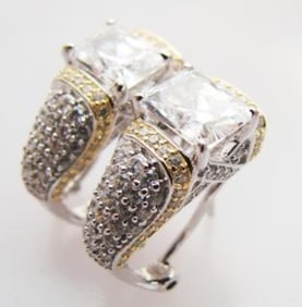 Creation Diamonds Earring 4.30ct 18k W-Y/g Over